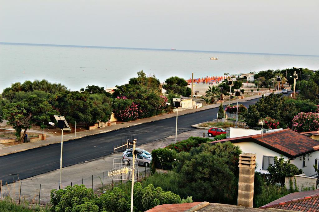 Iris Village San Sostene Kültér fotó