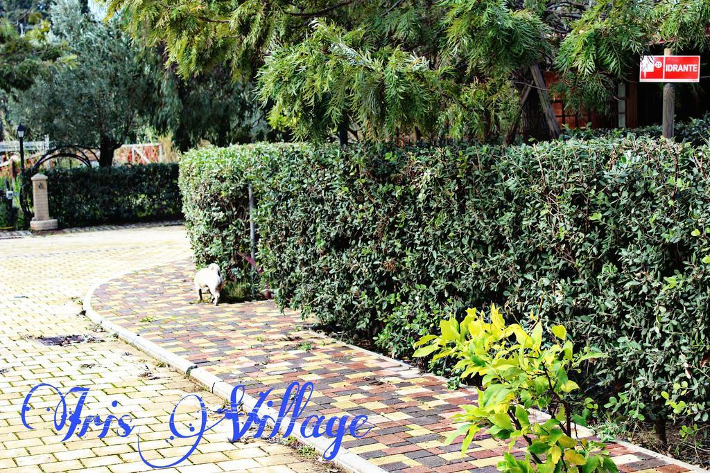 Iris Village San Sostene Kültér fotó