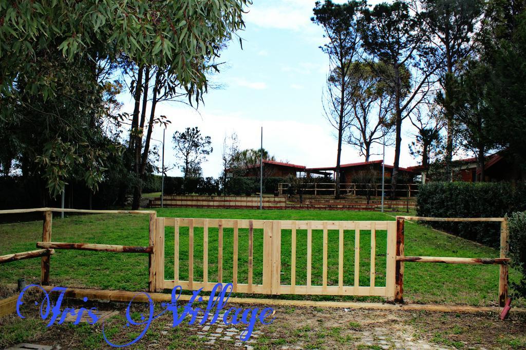 Iris Village San Sostene Kültér fotó