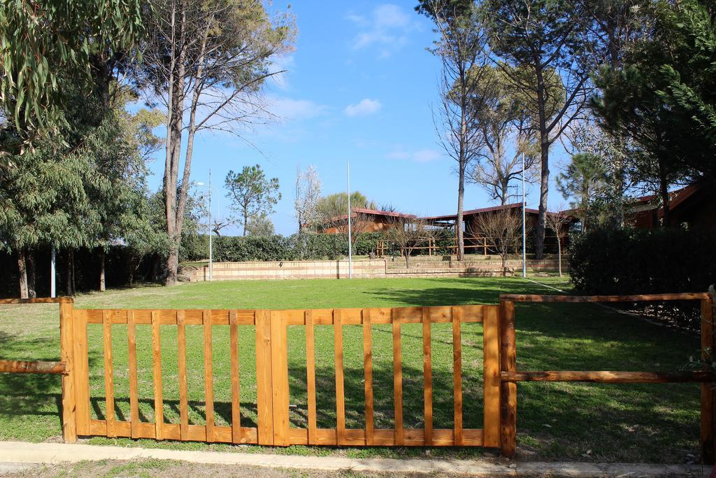Iris Village San Sostene Kültér fotó